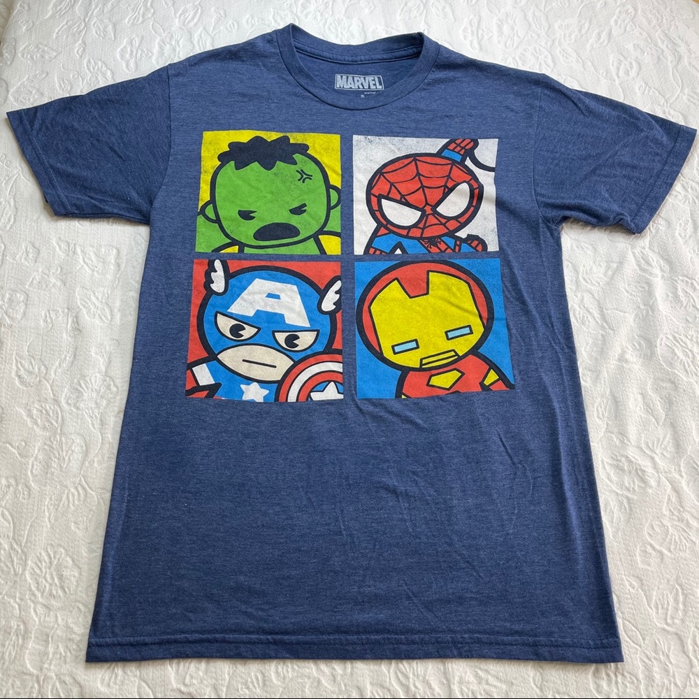 Marvel Graphic Men Small Tee Shirt